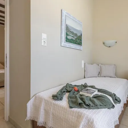 Anastasia's Apartmanhotel 3*